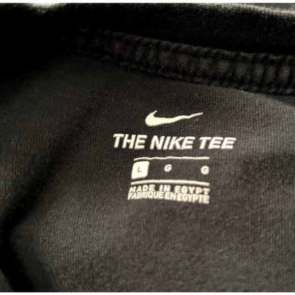 NIKE Sportswear Youth Boys Soccer Ball Logo Graphic Print Black T Shirt‎ S L - Picture 3 of 4